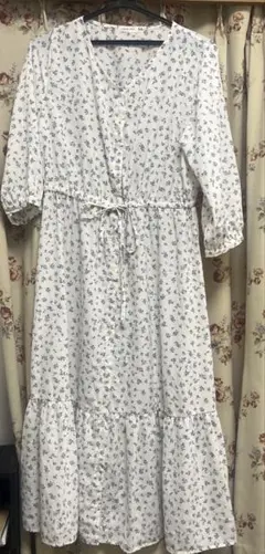 グラシア　花柄ワンピース