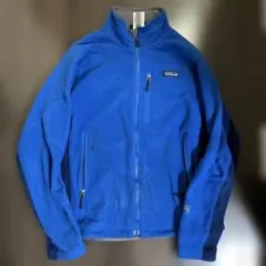 patagonia フリースジャケット 青