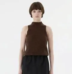 Amomento Sheer Sleeveless Top Redのサムネイル