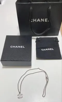 CHANEL CCロゴ ネックレス ストーン付き