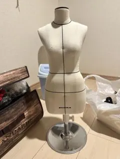 Item thumbnail for item bb8400a5-59b5-44d6-a8ce-2ba4e980b5d6