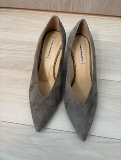 美品FABIO RUSCONIファビオルスコーニ パンプスベージュ36.5のサムネイル