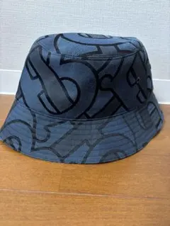 【再値下】BURBERRY バケットハット ブルー/ブラック S/P 再値下】BURBERRY バケットハット ブルー/ブラック S/P - メルカリ