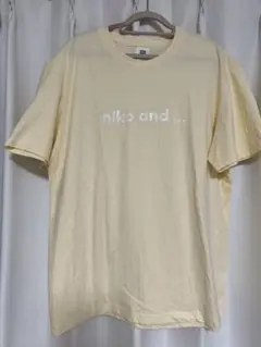 niko and ... ロゴTシャツ イエロー