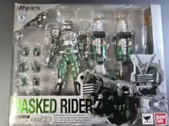 S.H.フィギュアーツ 仮面ライダーゾルダ　開封済み　箱潰れのサムネイル