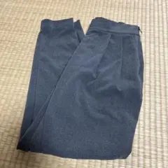 GU S グレー　スラックス　カジュアルパンツ　ゴム　春　薄手
