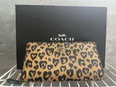 COACH 長財布 ハート レオパード柄のサムネイル