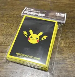 ポケモンカードゲーム デッキシールド ピカチュウ 64枚入り