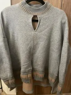 グレー スウェット