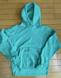 champion フーディー　早い者勝ち！！