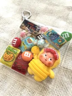 お菓子モチーフ キャラクターキーホルダー