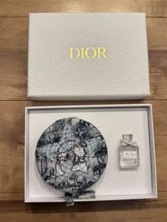 DIOR プラチナ会員　ウェルカムギフト