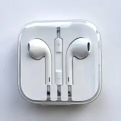 Apple EarPods ホワイト ケース付き