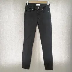 美品✦Calvin Klein スキニーデニムジーンズパンツ ウエスト63のサムネイル