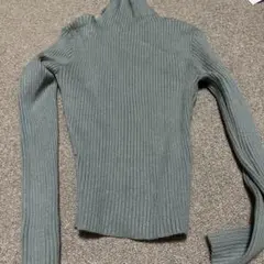 クリアー　crear タートルネック　水色　グリーン