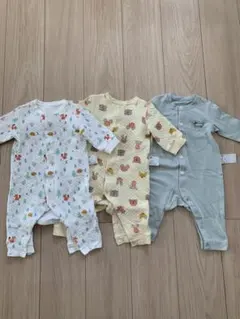 ユニクロ　ロンパース　キルトパジャマ　70cm 3枚セット