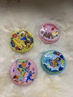 ディズニー刺繍缶バッジ