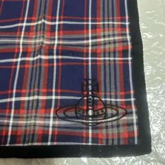 最終値下げVivienne Westwood ハンカチ チェック柄 オーブ刺繍のサムネイル