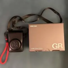 RICOH GR iiix (3x) Urban Edition デジタルカメラ