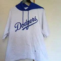 美品 ✨️ ロサンゼルス・ドジャース Dodgers フーディー 半袖 Lのサムネイル