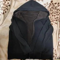 uniqlo ブラックフリースパーカー フード付き