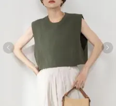 【新品タグ付】Rie Miller リエミラー ショート丈ニットベスト
