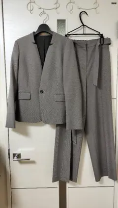 ORIHICA　スーツ上下ベージュ　秋冬春総裏【最終値下げ】