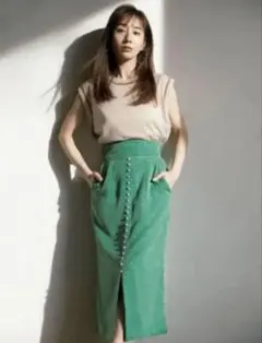 田中みな実コラボCLANE JACQUARD FLOWER SKIRTのサムネイル