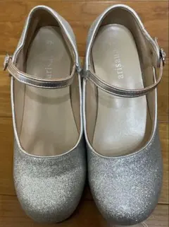 フォーマルシューズ　アリサナ　24.5センチ