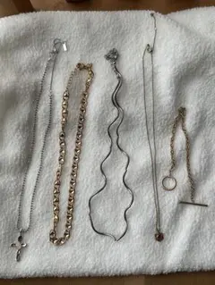 アクセサリーまとめ売り　ブレスレット ネックレスまとめ売り