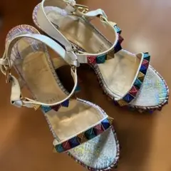 Christian Louboutin マルチカラースタッズサンダル