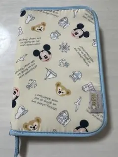 ディズニーシー　ダッフィー マルチケース