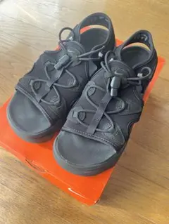 スニーカー サンダル