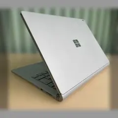 Microsoftの2in1ノートPC「Surface Book 8G　128Gのサムネイル