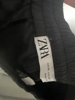 ZARA ブラックパンツ EUR XL / US XLのサムネイル