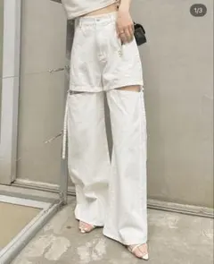 chico サイドベルトスリットデニム(ホワイト)