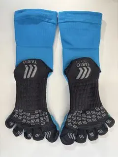 人気色　美品　タビオ 5本指　サッカーのサムネイル