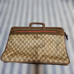 Gucci GGパターン クラッチバッグ 廃盤　レア物　オールドプレミア価格