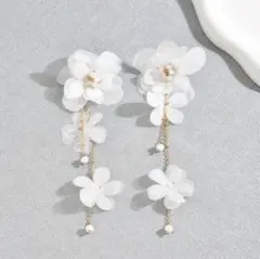 Item thumbnail for item 6fce42bc-2e2c-4581-bc56-fa3ab4519df5