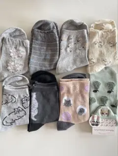 レディースソックス★8足セット　クルー丈・スニーカーソックス　ねこ&花柄　新品