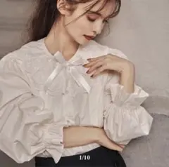 Orchid Embroidered Collar Shirt laube - メルカリ