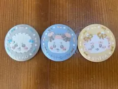 ちいかわ刺繍缶バッジ2 リボン　ラッコ　古本屋　シーサー