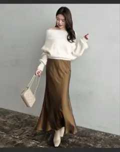 2025年最新】anuans スカート サテンの人気アイテム - メルカリ