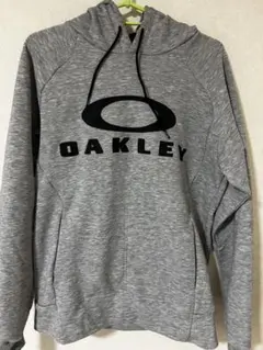 OAKLEY M サイズ　フード付きスウェット グレー