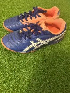アシックス　サッカー　トレーニングシューズ　22.0cm