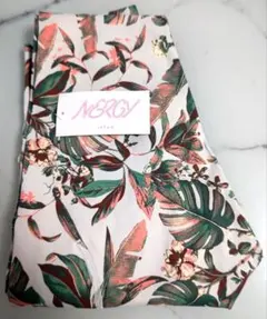 NERGY フローラルハイウエストフィットネス.ヨガパンツ　Sサイズ