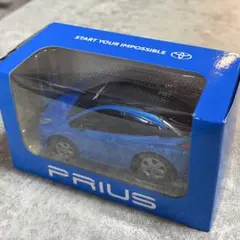 トヨタ プリウス プルバックカーのサムネイル