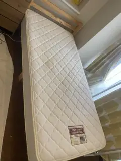 直接引き取り　ニトリ　すのこ　シングルベッド　マットレス付き