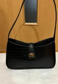 HM クロコ型押し ハンドバッグ ブラック