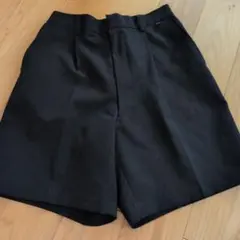 夏用　 黒 半ズボン　ハーフパンツ160A